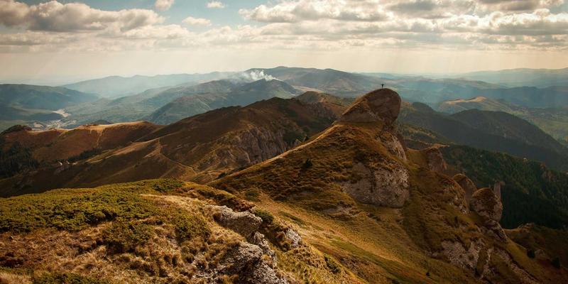 工业制造数字孪生技术：赋能金属加工与自动化部件生产的虚拟革命